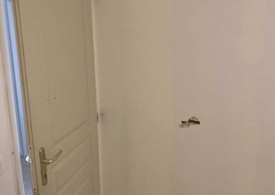 trou dans le mur